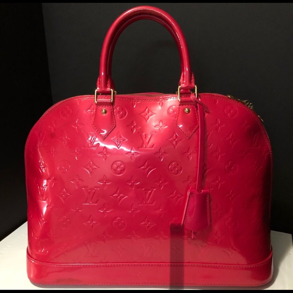 ‼️ALMA VERNIS GM SIZE PURSE!!‼️ OPEN TO OFFERS! 😁